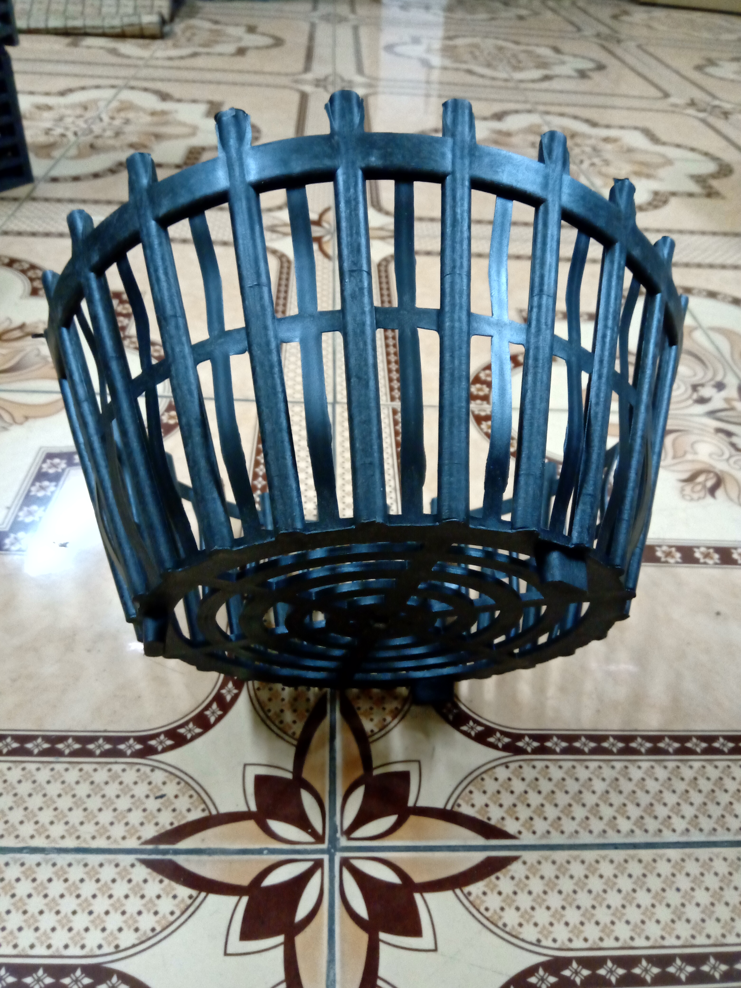 5 Chậu Nhựa Giả Gỗ Trồng Lan Fi 25 Có Nan Phụ Màu Đen Kích Thước Đường Kính miệng 25 cm, đường kính đáy: 16cm, cao 13 cm