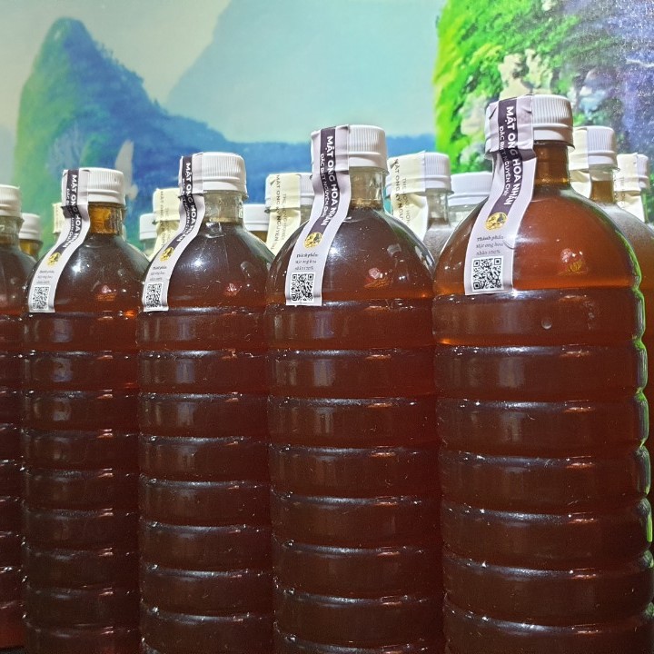 Mật ong hoa VẢI đậm đà 100% 1 lít không tem - Thế Hồng Honey