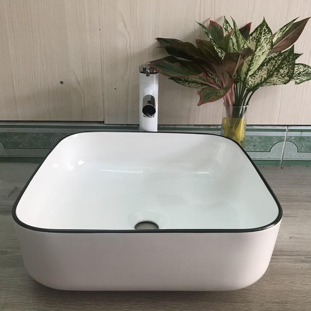 LAVABO VUÔNG TRẮNG VIỀN ĐEN