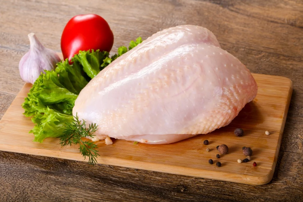 Ức gà công nghiệp chưa lọc - 1kg