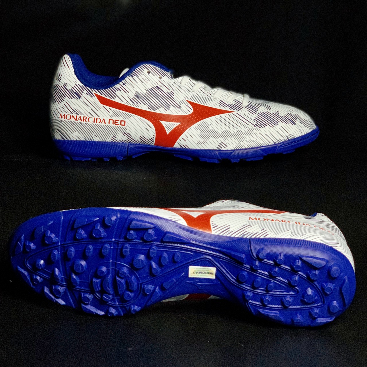 Giày đá bóng Mizuno Monarcida Neo Sala Club TF Trắng/Xanh/Đỏ