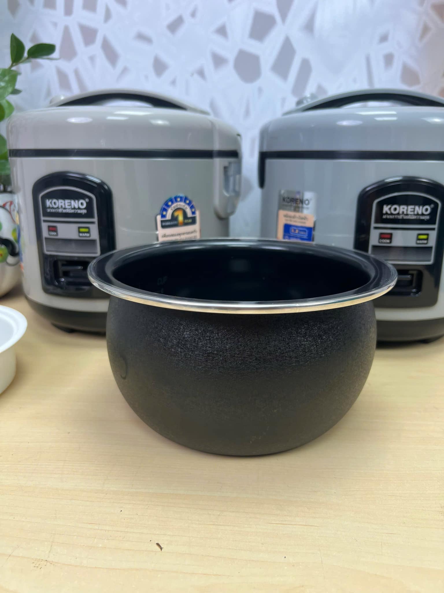 Nồi cơm điện KORENO Model KN-614 dung tích 1.2L - Hàng chính hãng