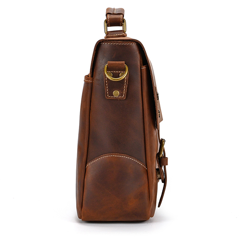 Túi đeo chéo nam DA BÒ THẬT cao cấp phong cách mới – BEE GEE DCN9379