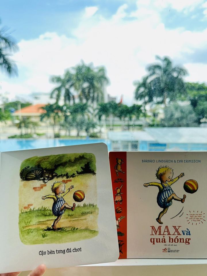 Max Và Quả Bóng - Casa Sunshine