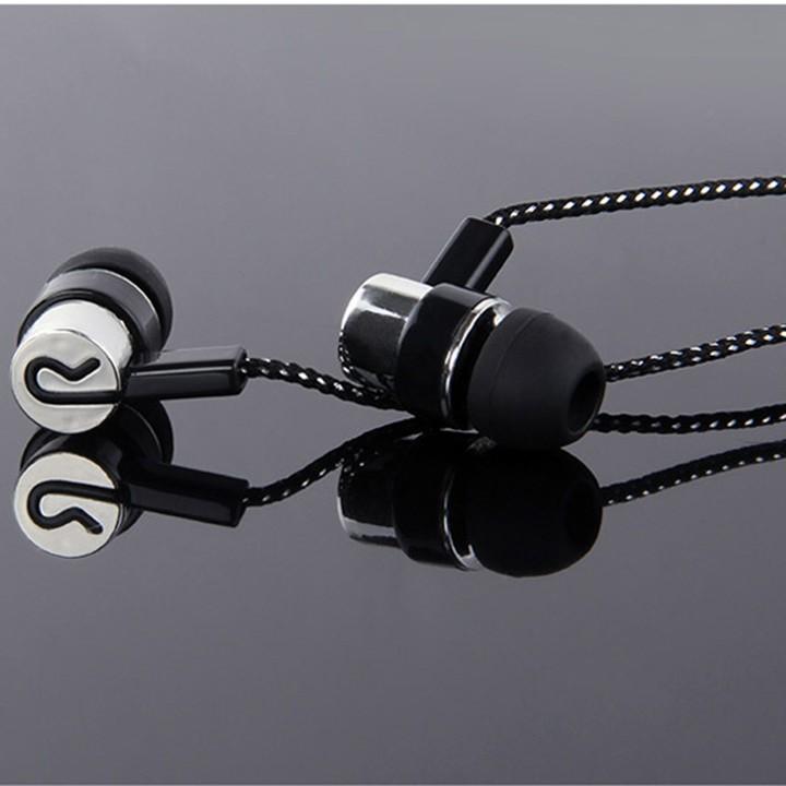 Tai nghe in ear kim loại dây dù chống rối Super Bass ( chất âm ổn)