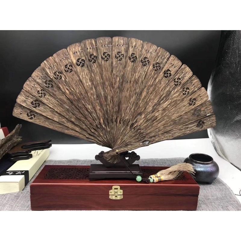 Quạt trầm hương bày phong thuỷ