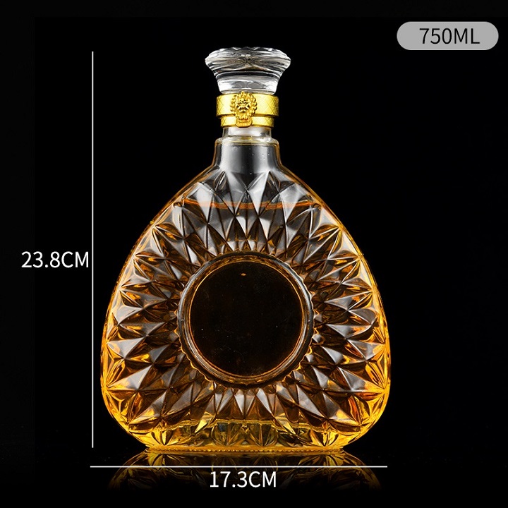 Chai Thủy Tinh X-O Tam Giác Đựng Rượu Dung Tích 750 ML Decor Nhà Cửa Cao Cấp