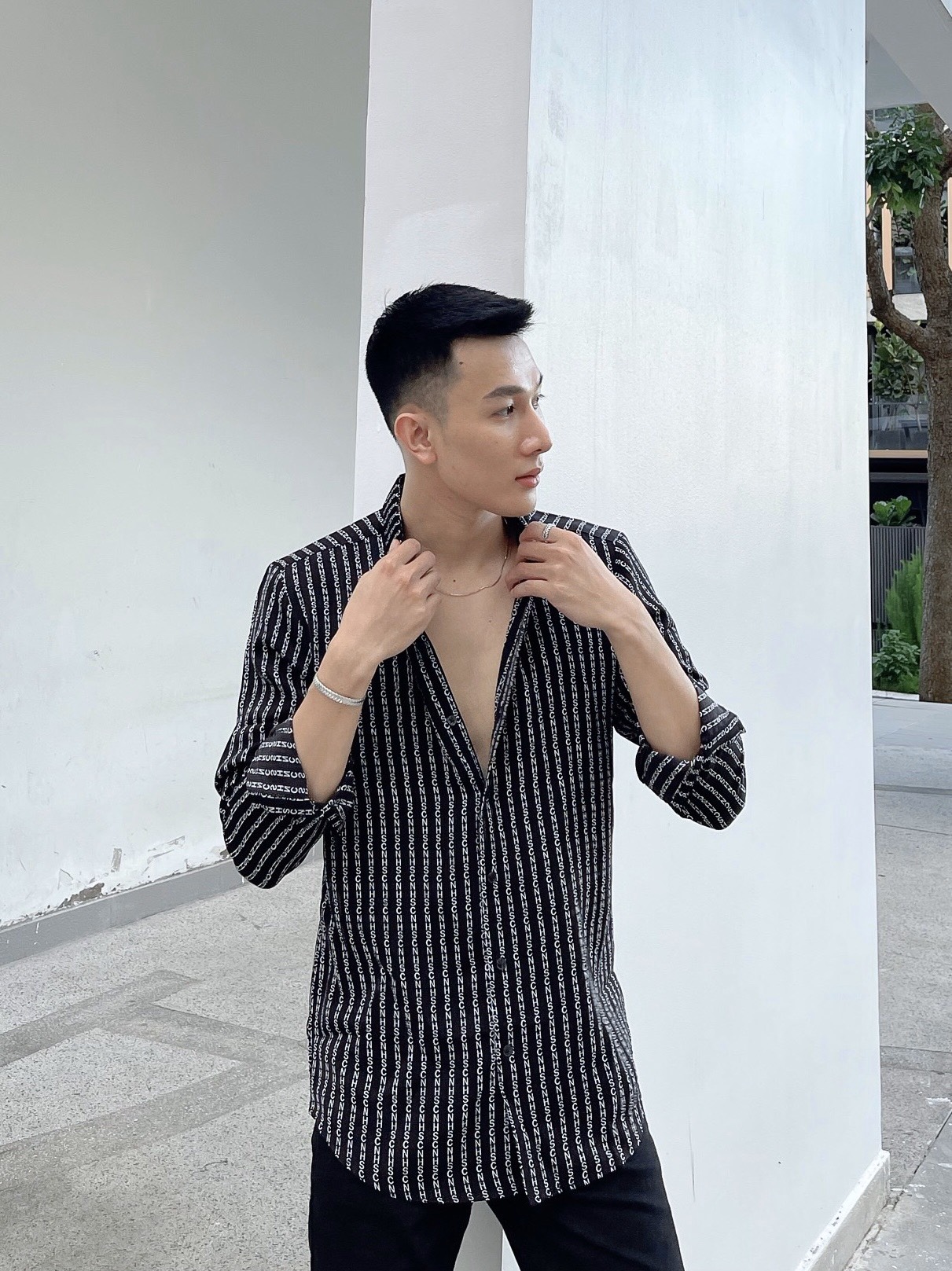 Áo sơ mi nam dài tay vải lụa họa tiết S1