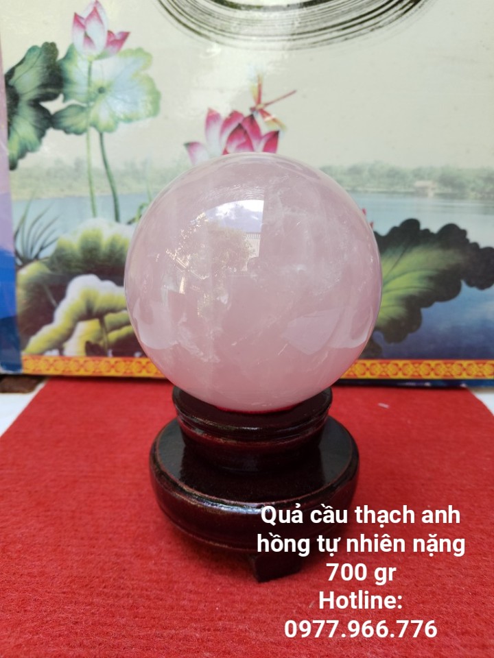 Quả Cầu Đá Thach Anh Hồng Phong Thủy Có Tặng Kèm Đế Gỗ Xoay