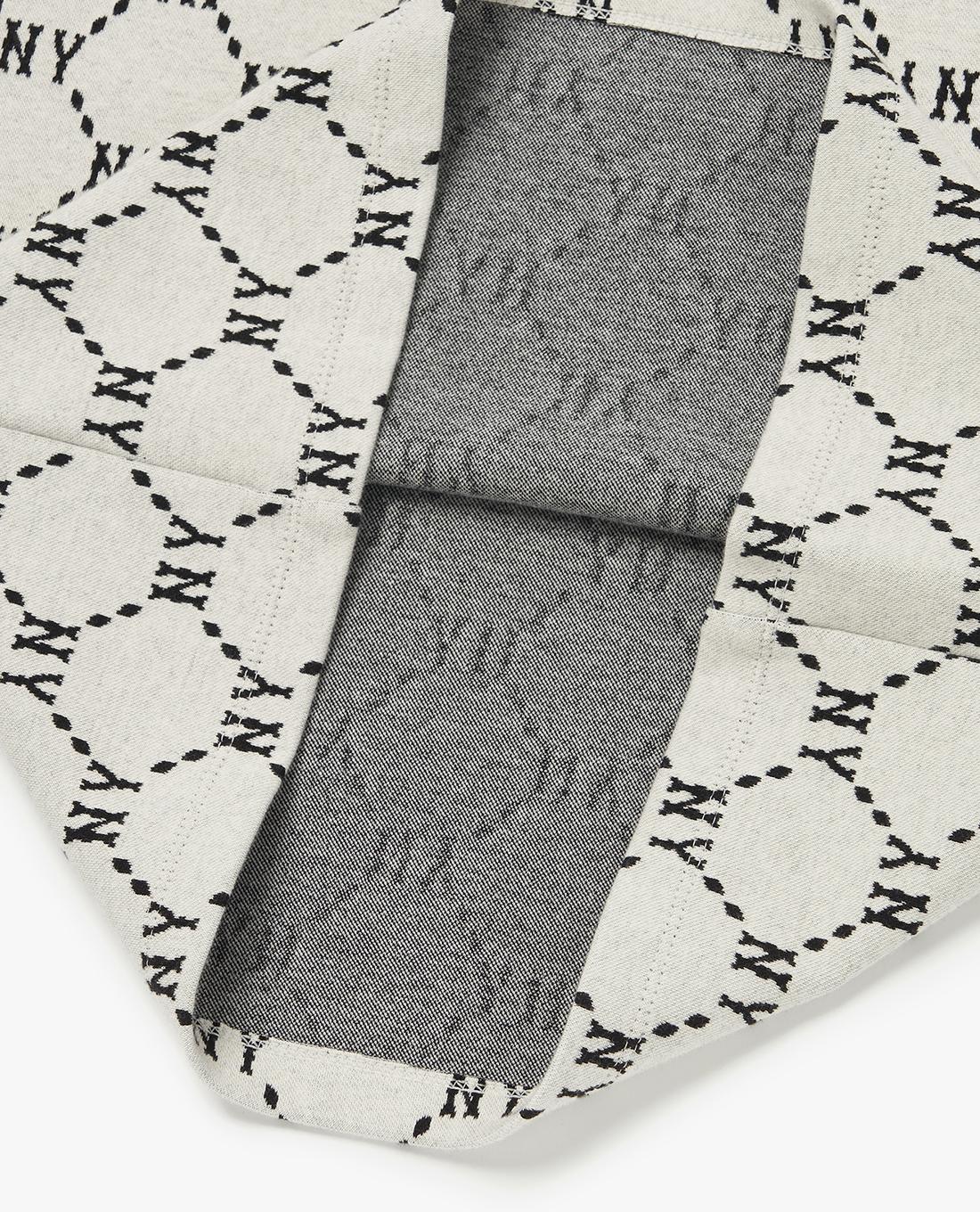 MLB - Đầm mini tay dài cổ tròn Dia Monogram Slimfit 3FOPM0124-50CRS