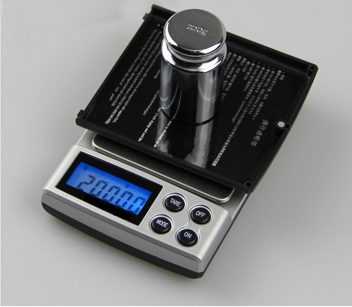 Cân tiểu ly 200g sai số 0.01g V3