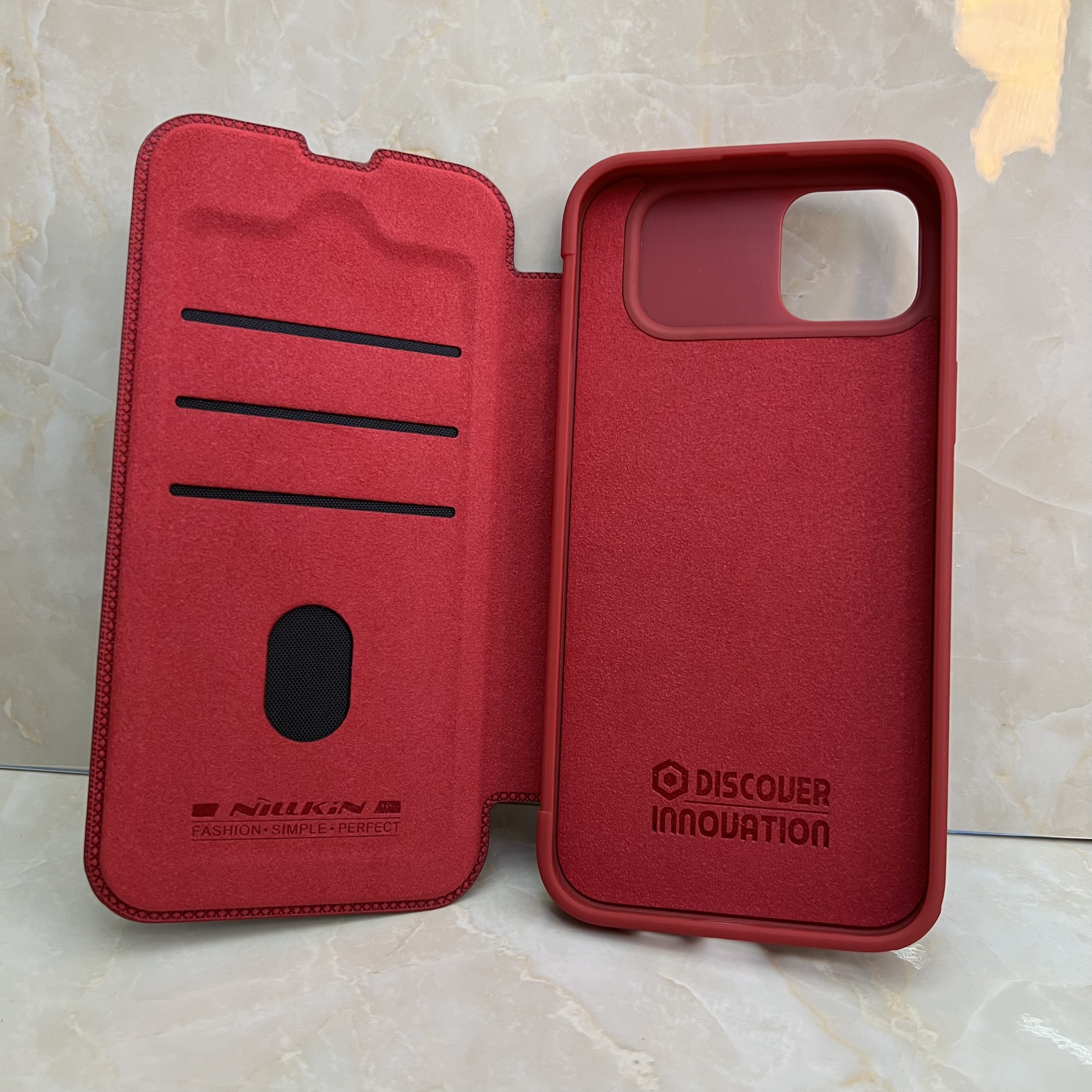 Bao da dành cho iPhone 14 Plus Nillkin Qin - Hàng chính hãng