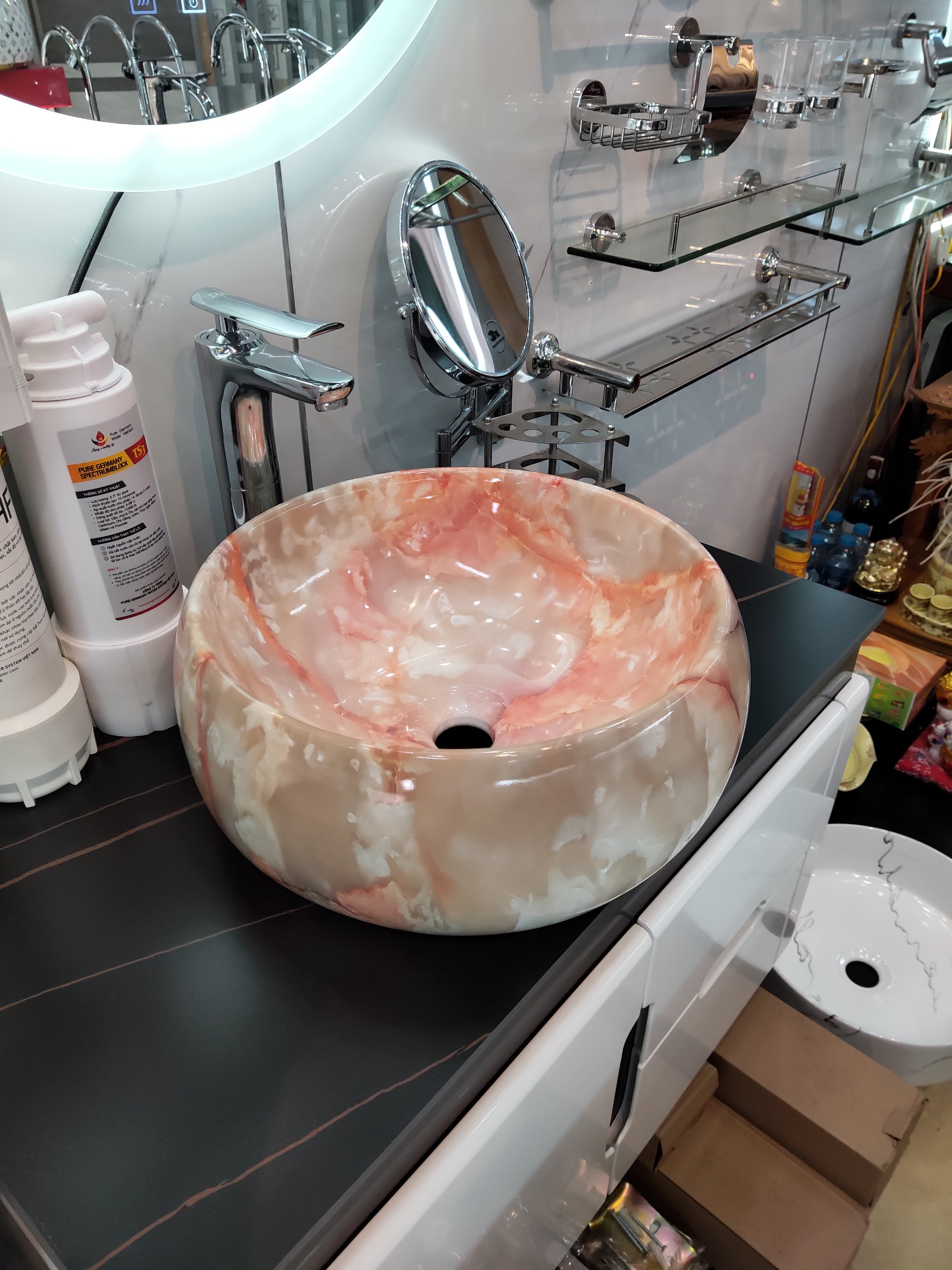 CHẬU LAVABO ĐẶT BÀN HÌNH TRÒN VÂN ĐÁ HỒNG CAO CẤP HT0807