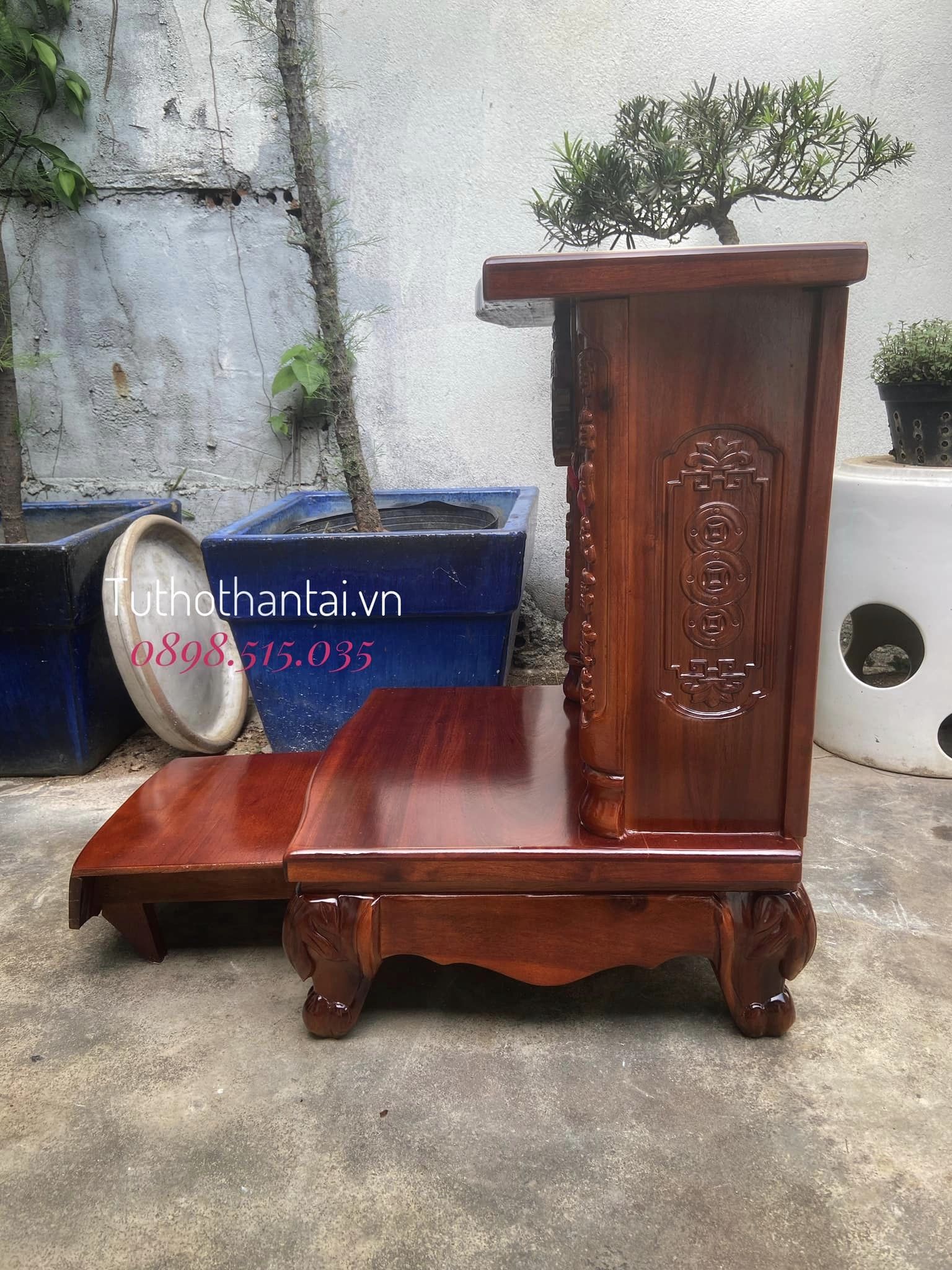 Bàn thờ thần tài gỗ Tràm mẫu hiện đại 48 x 68cm