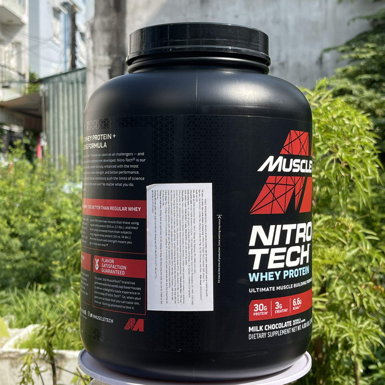 Combo Sữa tăng cơ cao cấp Whey Protein Nitro Tech của MuscleTech hộp 4 LBS hỗ trợ tăng cơ, giảm cân, đốt mỡ cho người tập GYM & Bình lắc 600 ml (Màu Ngẫu Nhiên)