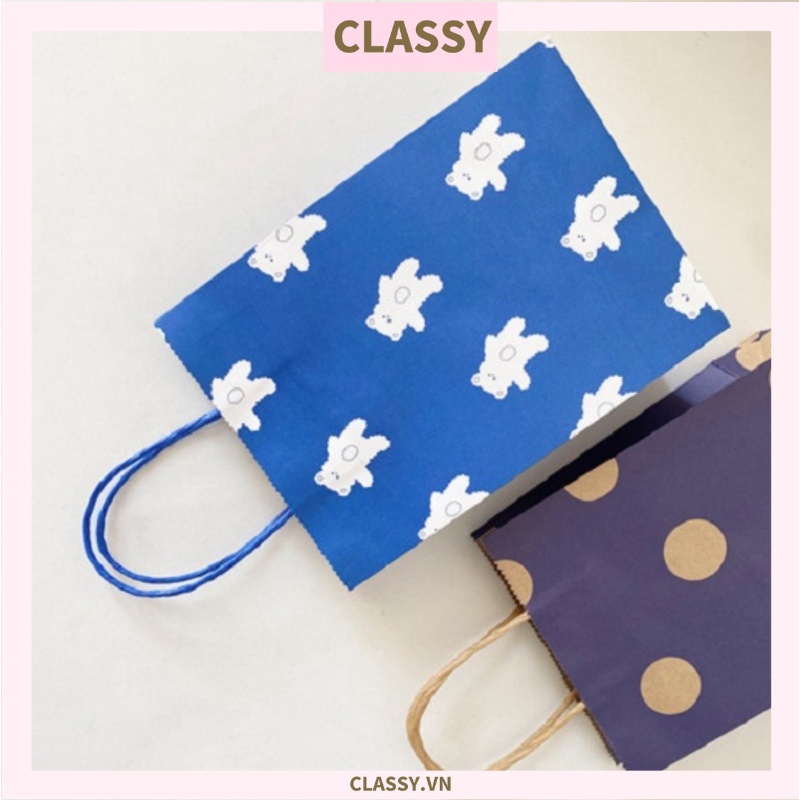 Túi giấy Classy quai xách Classy chú gấu màu xanh dương Q1350