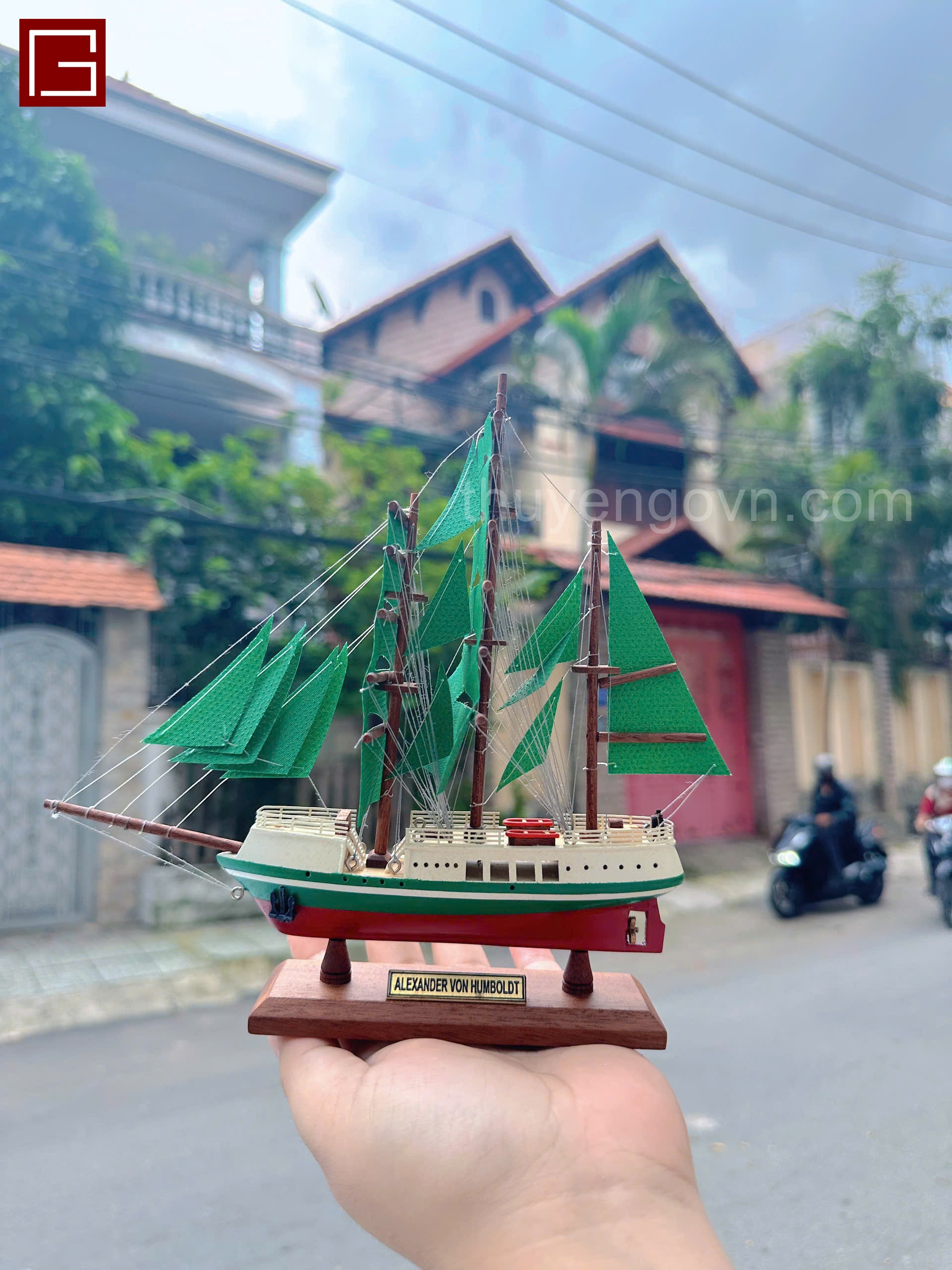 Mô Hình Thuyền Gỗ Phong Thủy Gia Nhiên, Thuyền Buồm Gỗ ALEXANDER VON HUMBOLDT, Dài 20cm, Cao Cấp