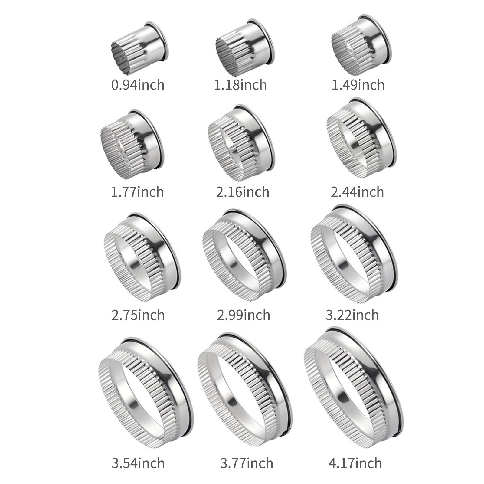 Bộ Khuôn Cắt Bánh Quy Tròn Có Rãnh 12 Cái Với Hộp Đựng