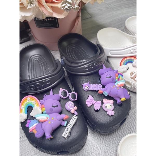 Dép sandan cờ rốt full charm và tên