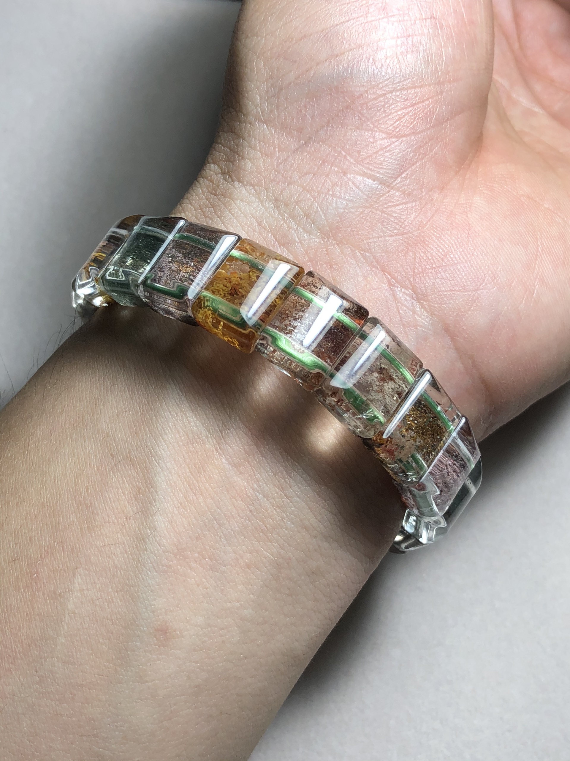 Vòng tay thạch anh ưu linh bản vuông