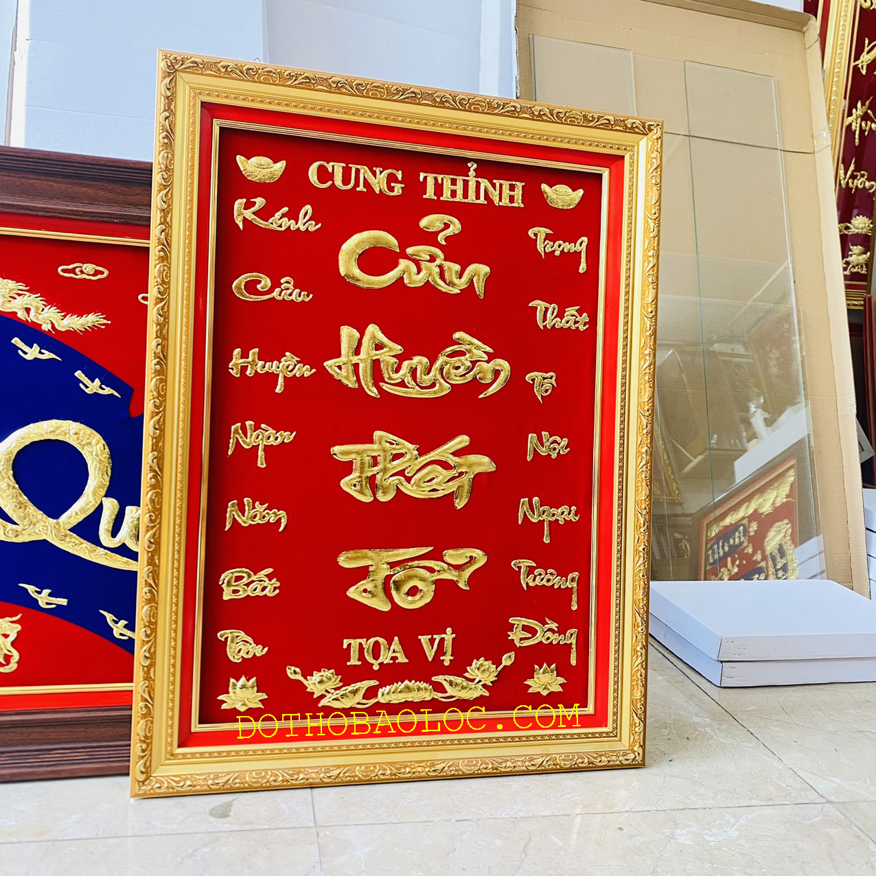 Cửu Huyền Thất Tổ chữ Việt dát vàng 24 k cao 80cm x 60cm – Khung nhựa nhập khẩu