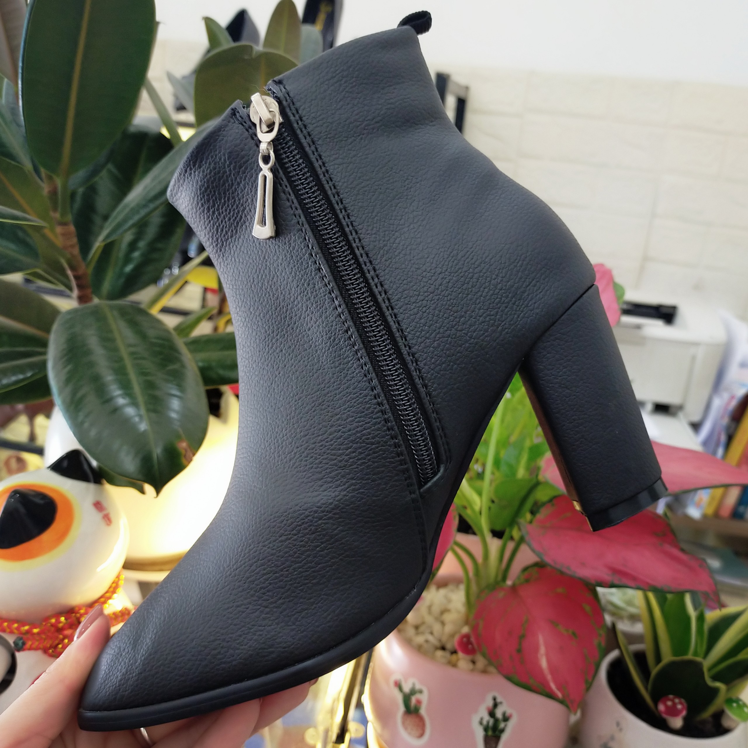 Boots thời trang nữ cao cấp ROSATA RO307 - HÀNG VIỆT NAM - BKSTORE