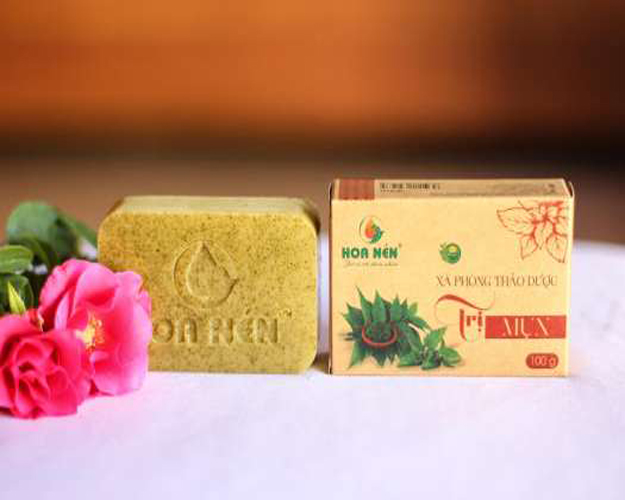 XÀ PHÒNG THẢO DƯỢC ĐÁNH BAY MỤN HOA NÉN 100G
