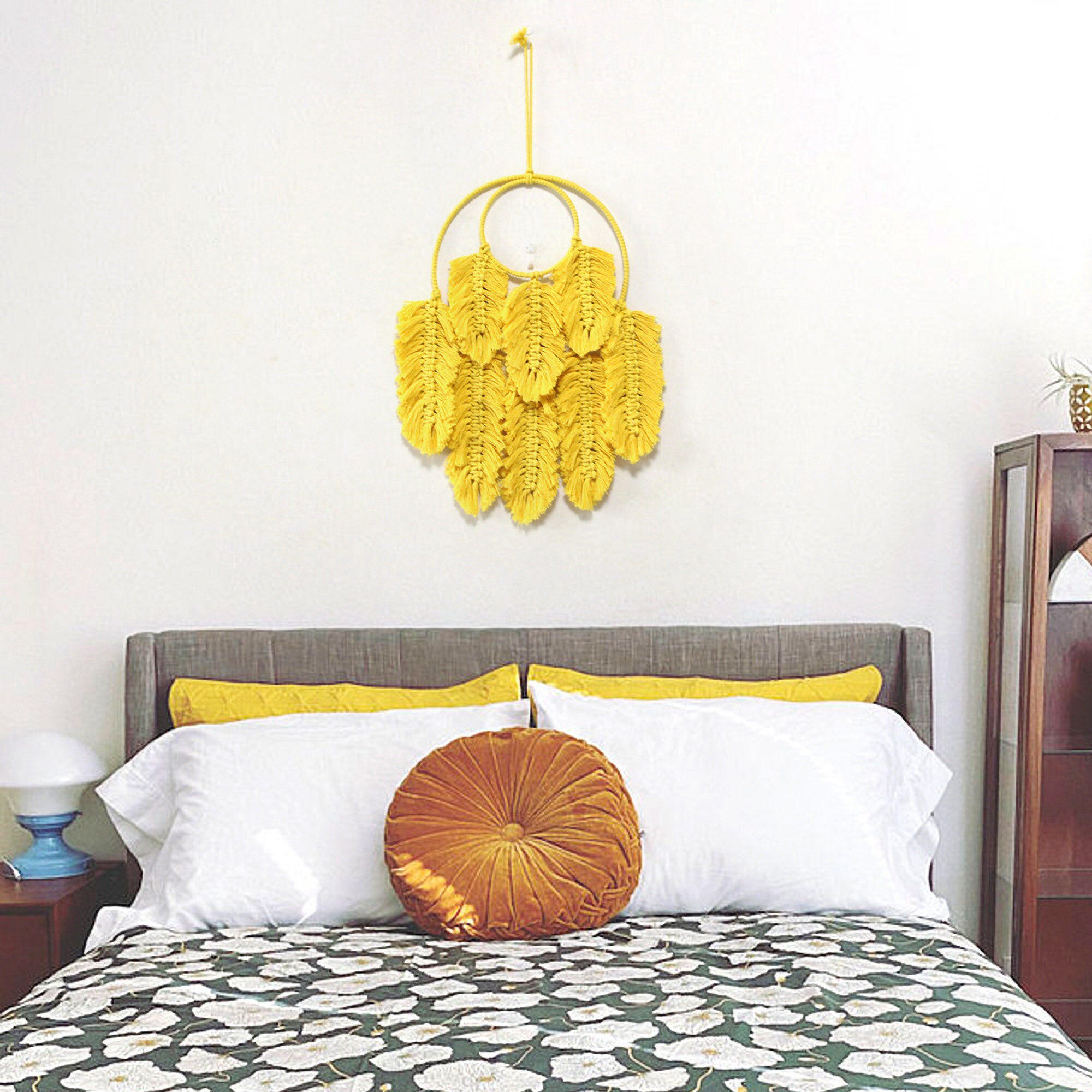Dream catcher trang trí phòng ngủ, phòng làm việc màu vàng