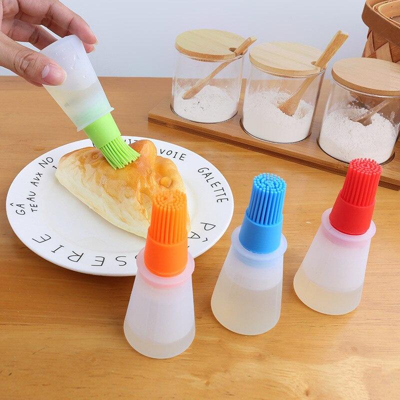 1Pc Portable Silicone Oil Bottle With Brush Grill Oil Brushes With Cover Liquid Oil Pastry Kitchen Bake BBQ Brush Kitchen Tools