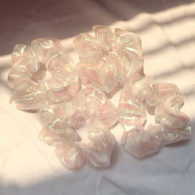 Scrunchies hologram