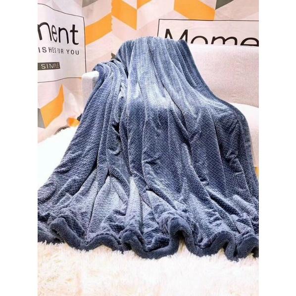 CHĂN LÔNG THỎ 2,5KG HỌA TIẾT MỚI
