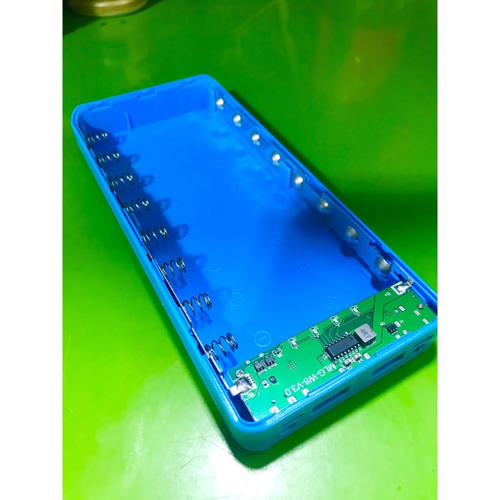 Box sạc dự phòng không pin 8 cell 18650 có cổng Type-C màu xanh dương