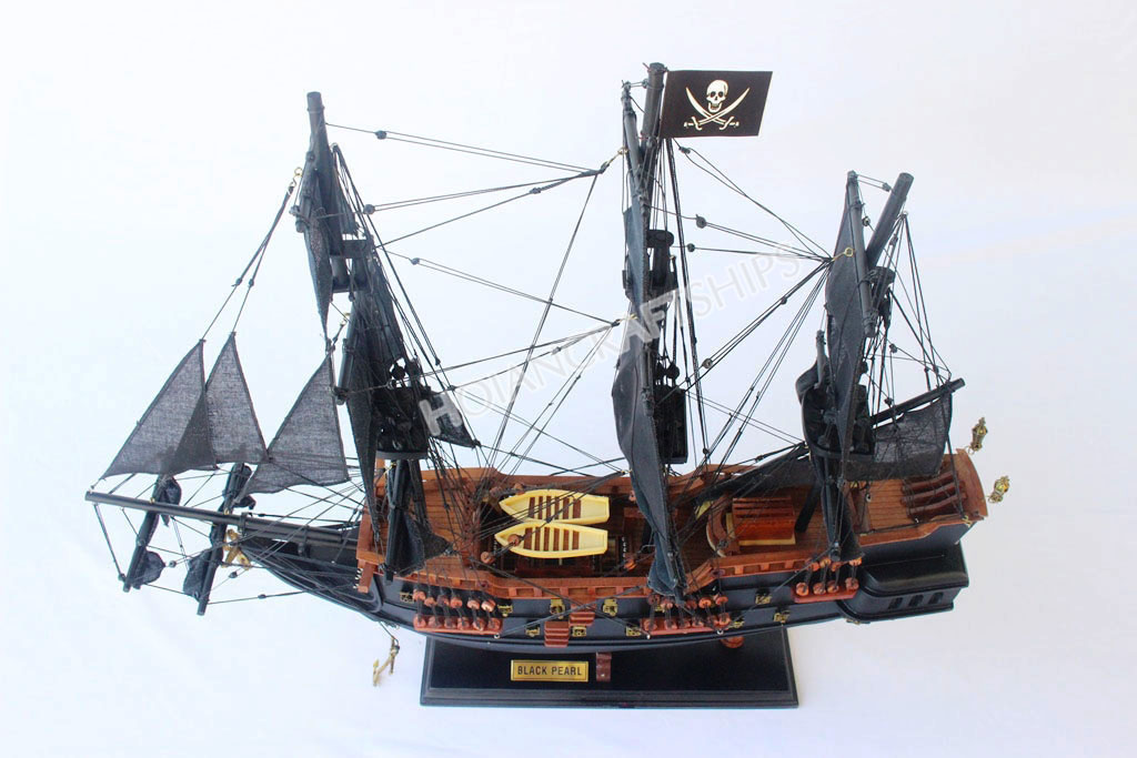 Mô hình thuyền Black Pearl (Ngọc Trai Đen) (dài 63cm)