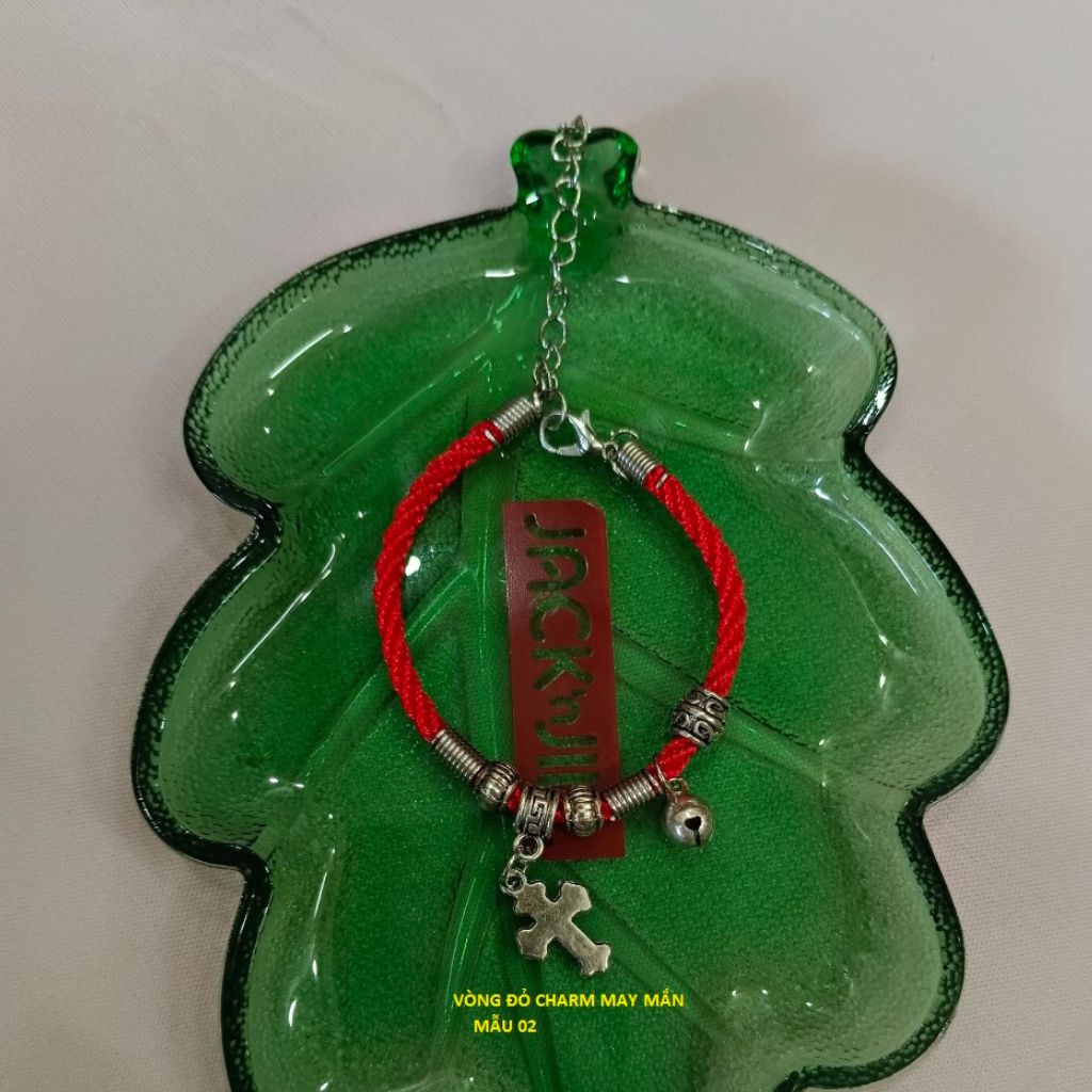Vòng dây đỏ mix Charm kiểu may mắn