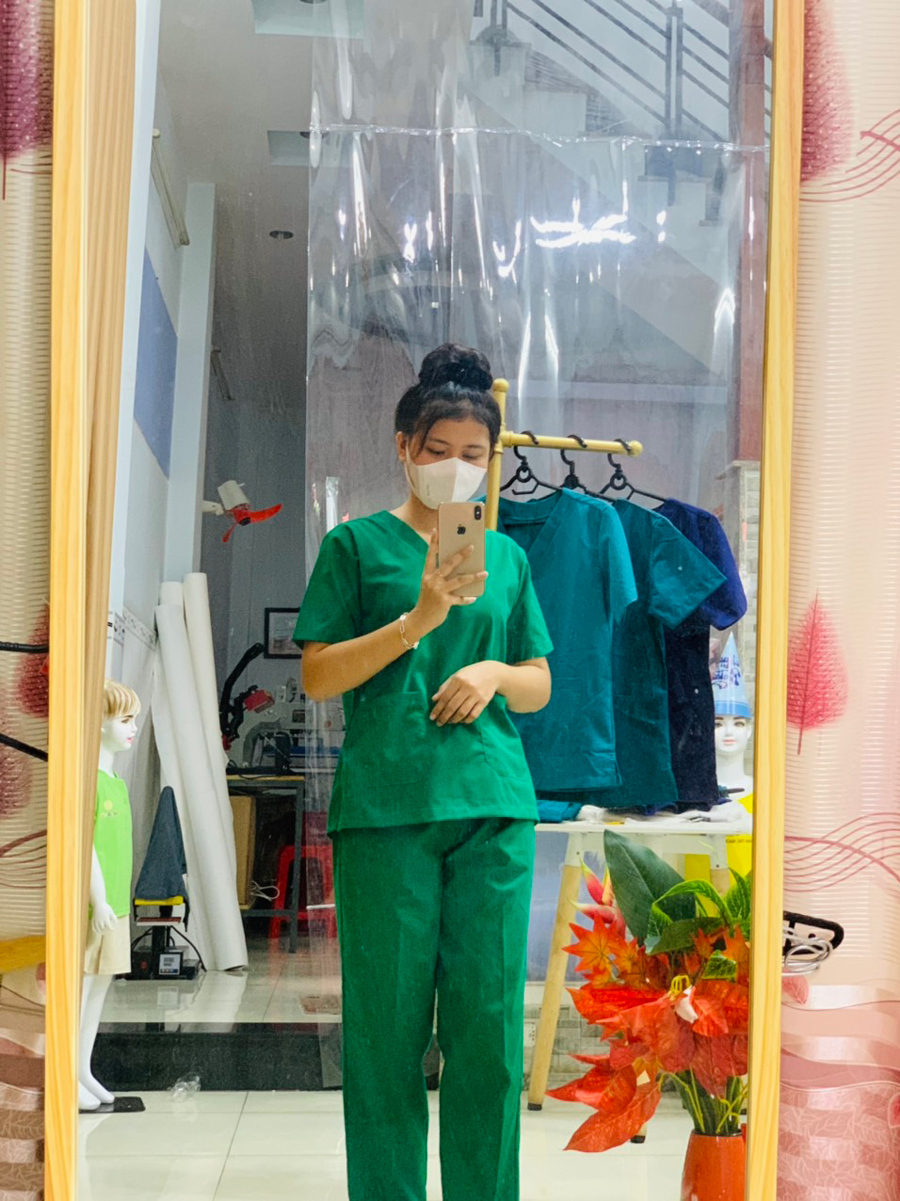 Bộ Scrubs NAM bác sĩ phẫu thuật, phòng mổ, kỹ thuật viên, hộ lý, điều dưỡng màu Xanh Két Lợt