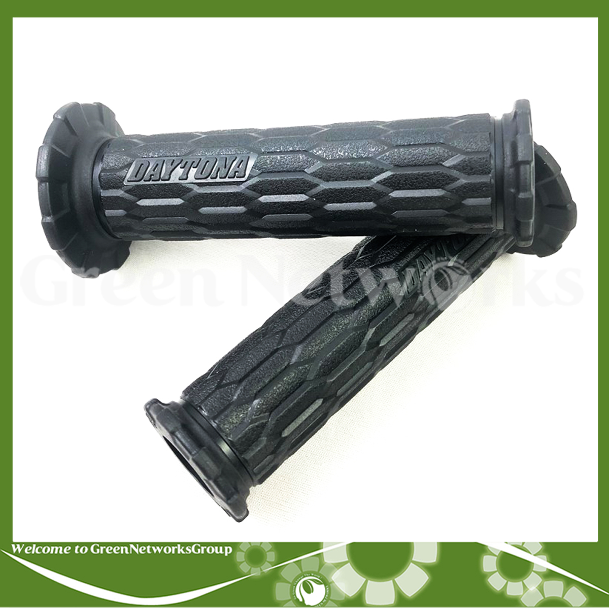 Bọc tay lái Daytona Grippy Grip gắn cho mọi dòng xe Green Networks Group ( 1 cặp )