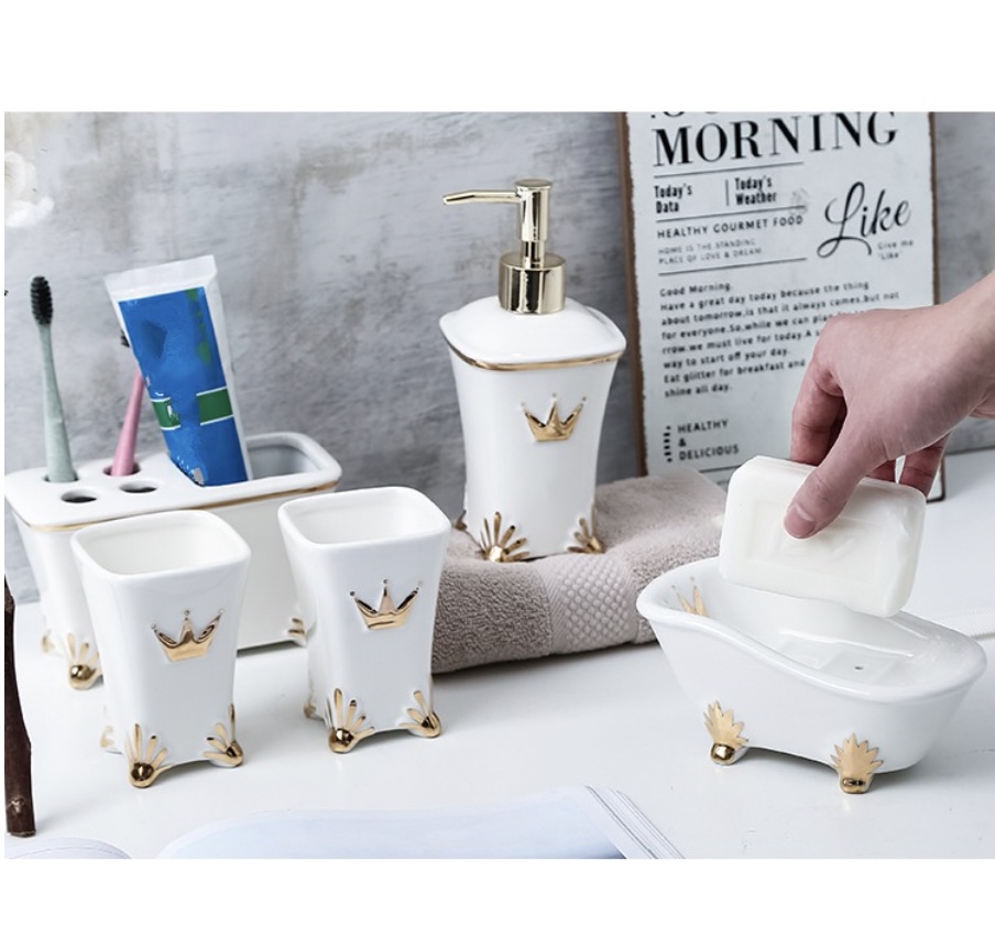Set đựng xà phòng sữa tắm đẹp mắt 3-D-F5-T3979