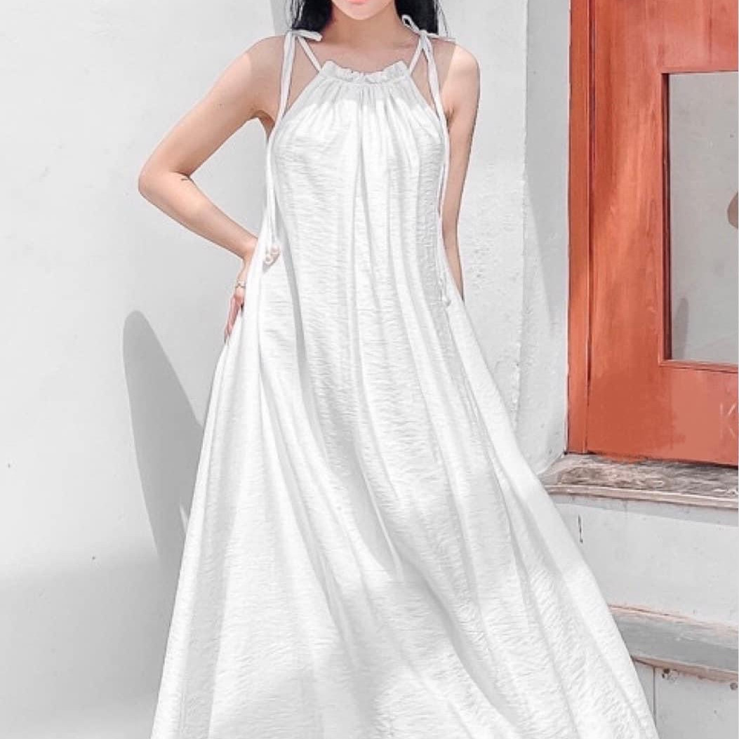Đầm maxi xòe cổ yếm buộc nơ