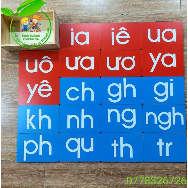 Hộp 19 Chữ ghép cát nhám Tiếng Việt in thường nét in (Sandpaper Letters)