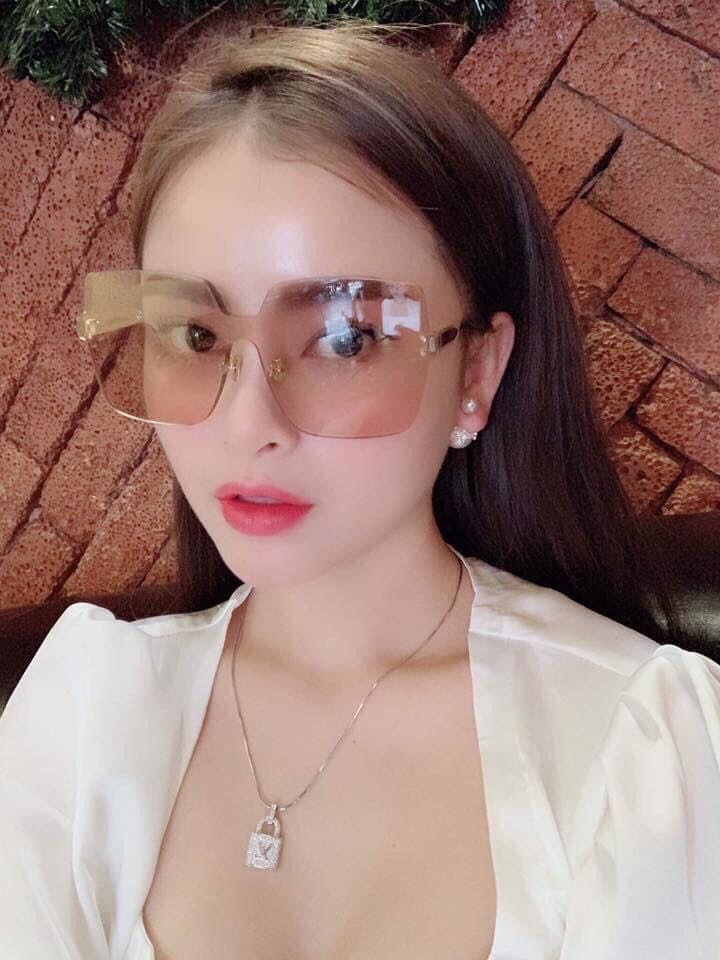 Kính râm màu Mắt vuông bản to thời trang