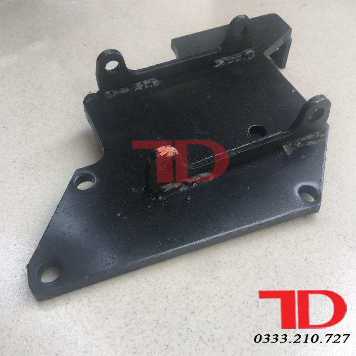 Chân giá Block lạnh oto Sanden 508