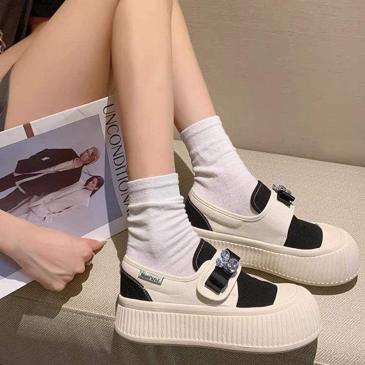 Giày thể thao nữ quai dán đính đá tai thỏ, giày sneaker chất vải canvas đế vân cao 4cm