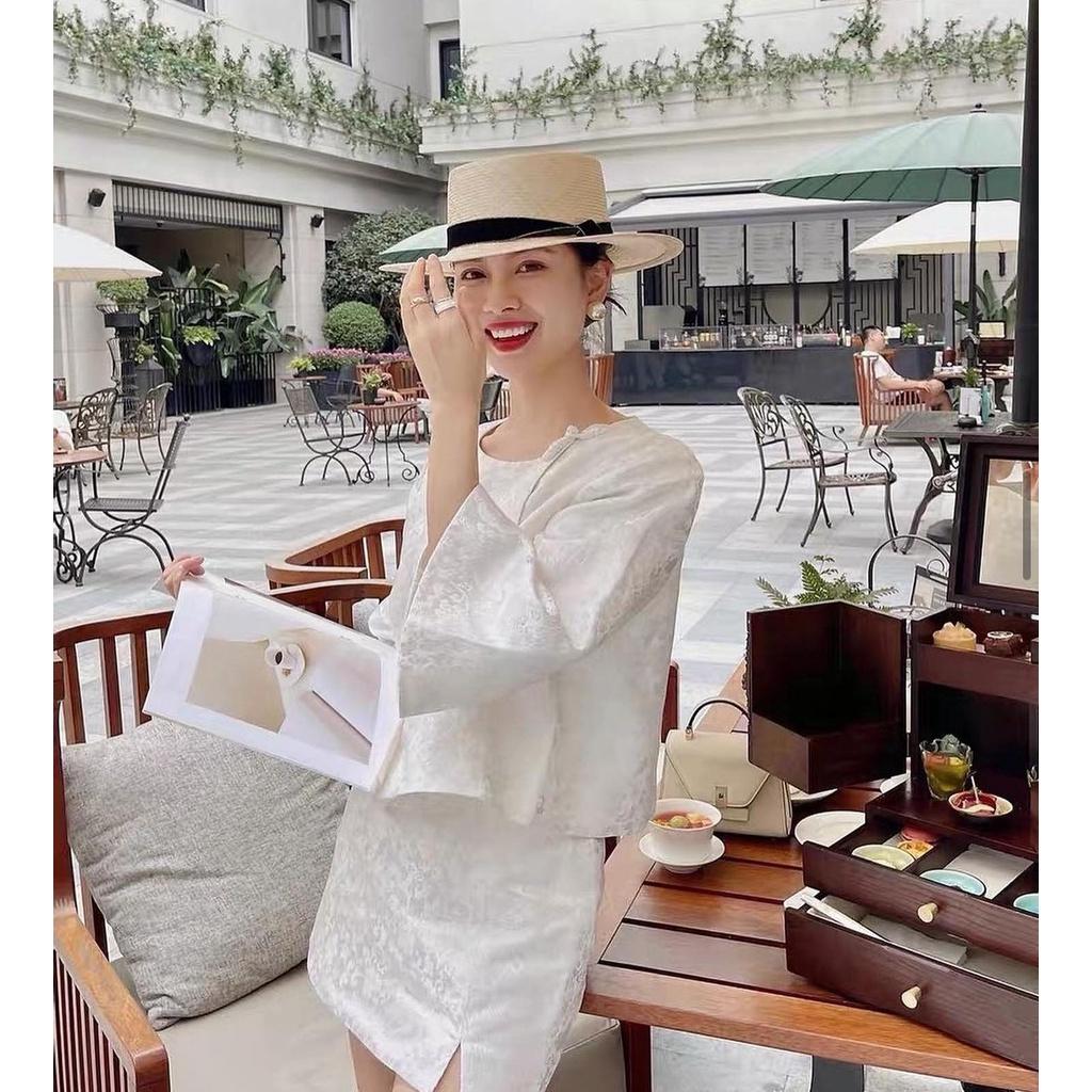 Set đồ trắng cổ điển Wabisabi N1312