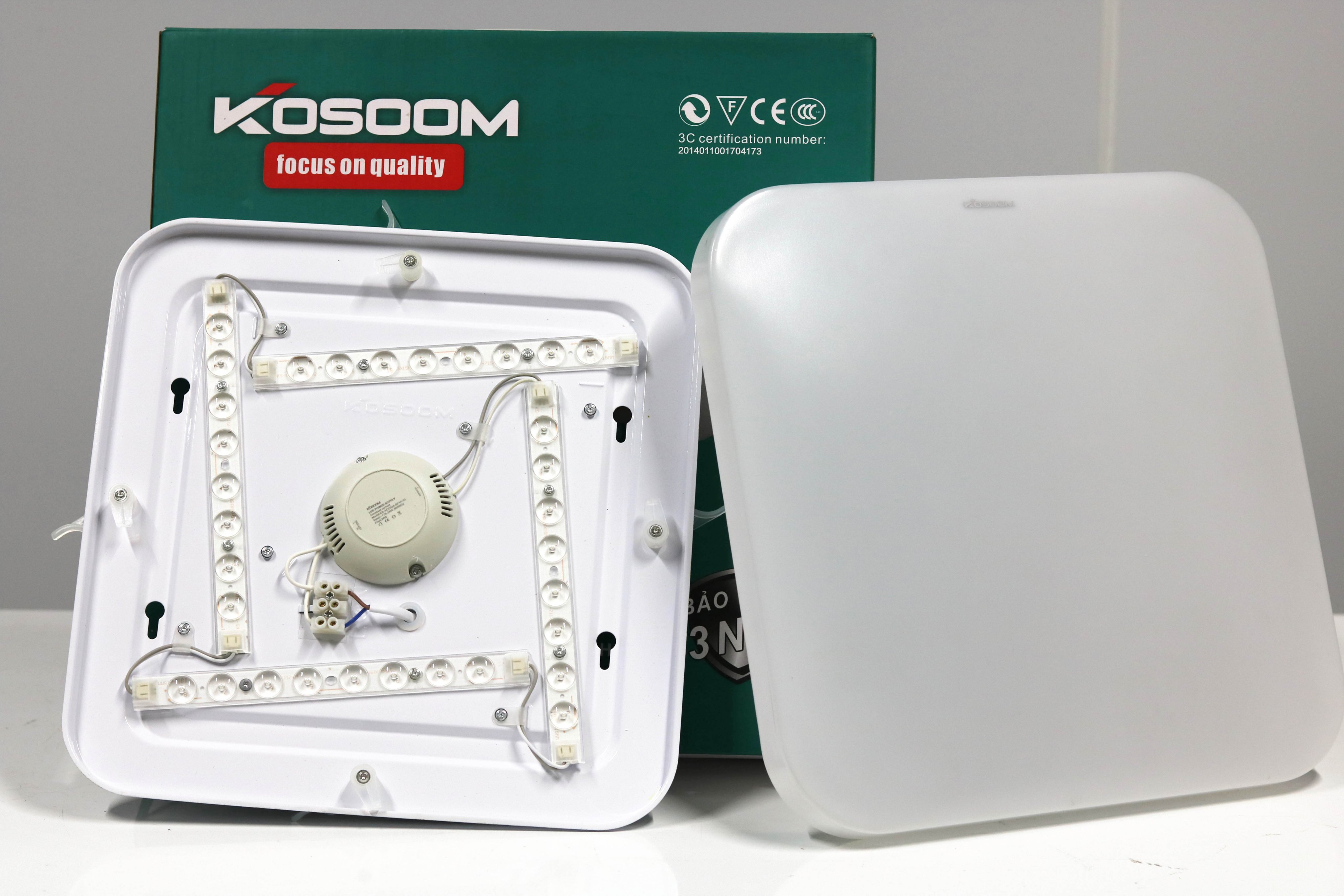 Đèn LED Ốp Trần Ánh Trăng Vuông Kosoom Tràn Viền Công Suất 24W Ánh Sáng Trắng