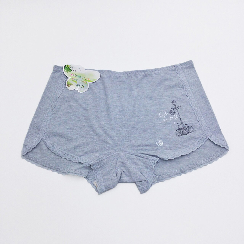 Quần lót cotton dáng đùi,viền ren,siêu nhẹ,mềm mịn,thấm hút tốt,đũng kháng khuẩn phù hợp người từ 40-58kg.