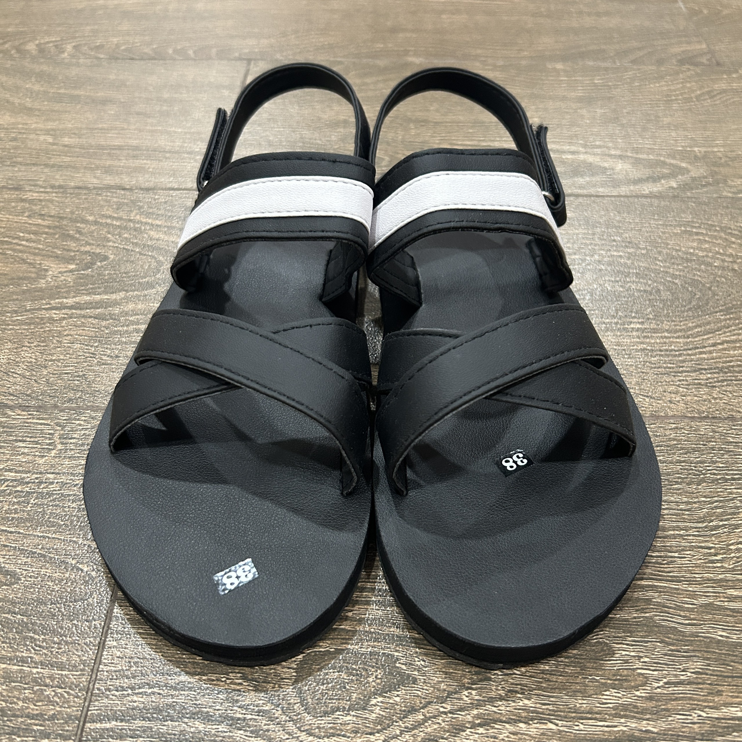 Giày sandal đi học nữ nam [ẢNH THẬT 100%] quai chéo xăng đan học sinh giá rẻ LYNA Sandal