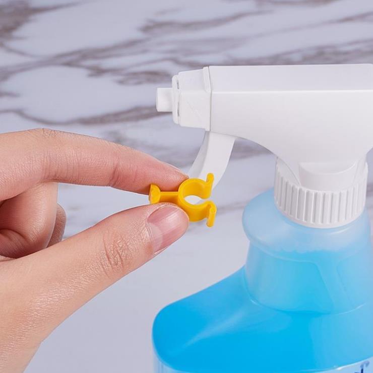 CHAI XỊT LAU KÍNH TẨY RỬA KÍNH ROCKET CỦA NHẬT - HÀNG NỘI ĐỊA NHẬT, giúp làm sạch bề mặt kính cửa sổ,cửa kính