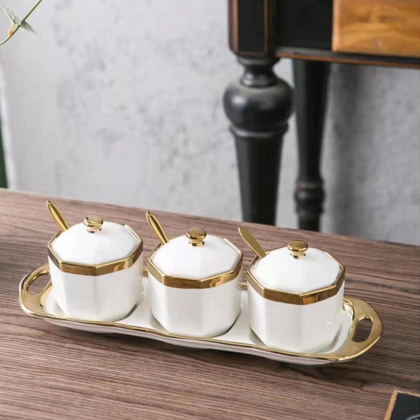Set đựng gia vị hoàng gia chất liệu sứ tráng men viền vàng cao cấp
