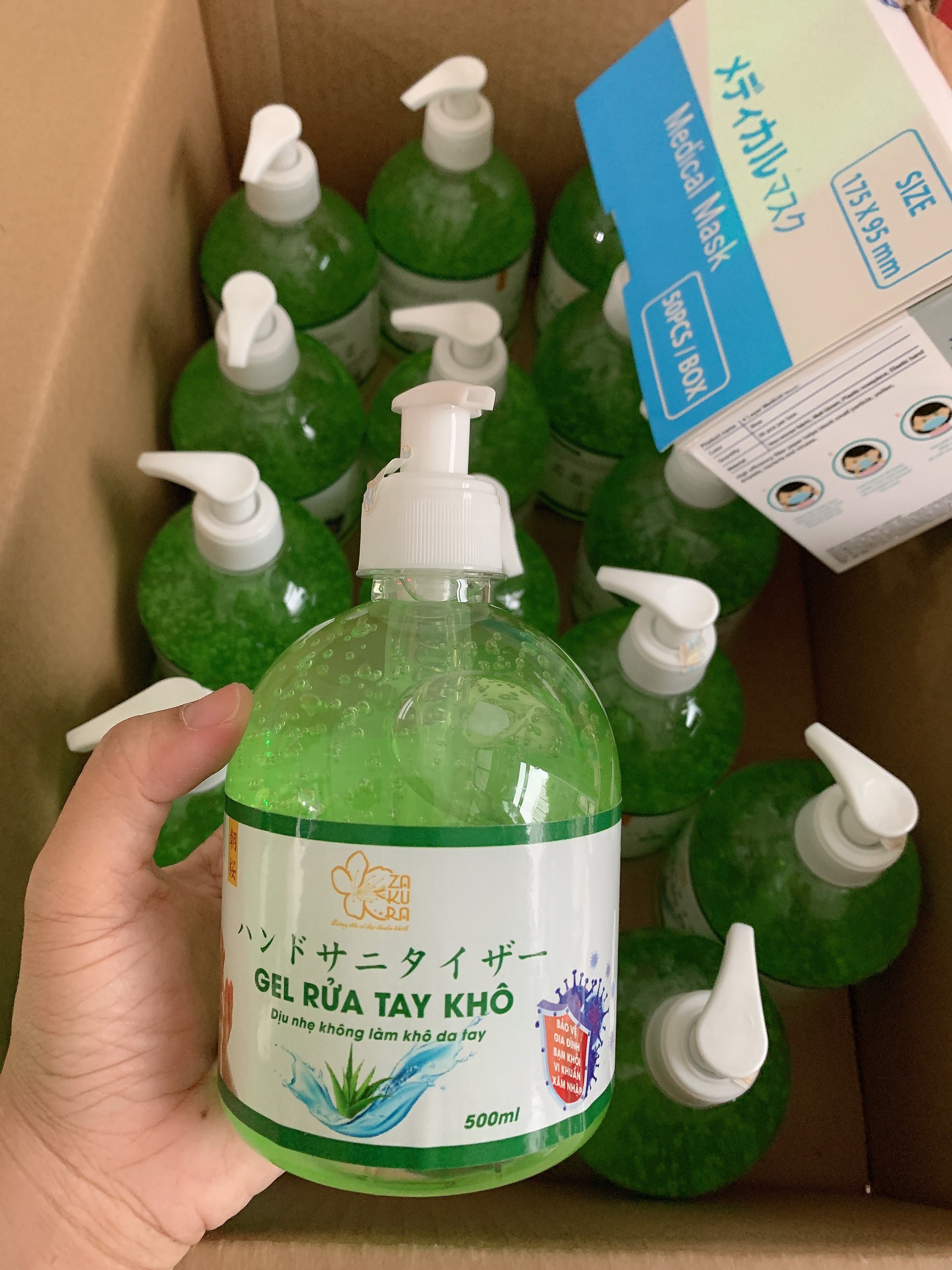 GEL RỬA TAY KHÔ ASA ZAKURA CHAI 500ML