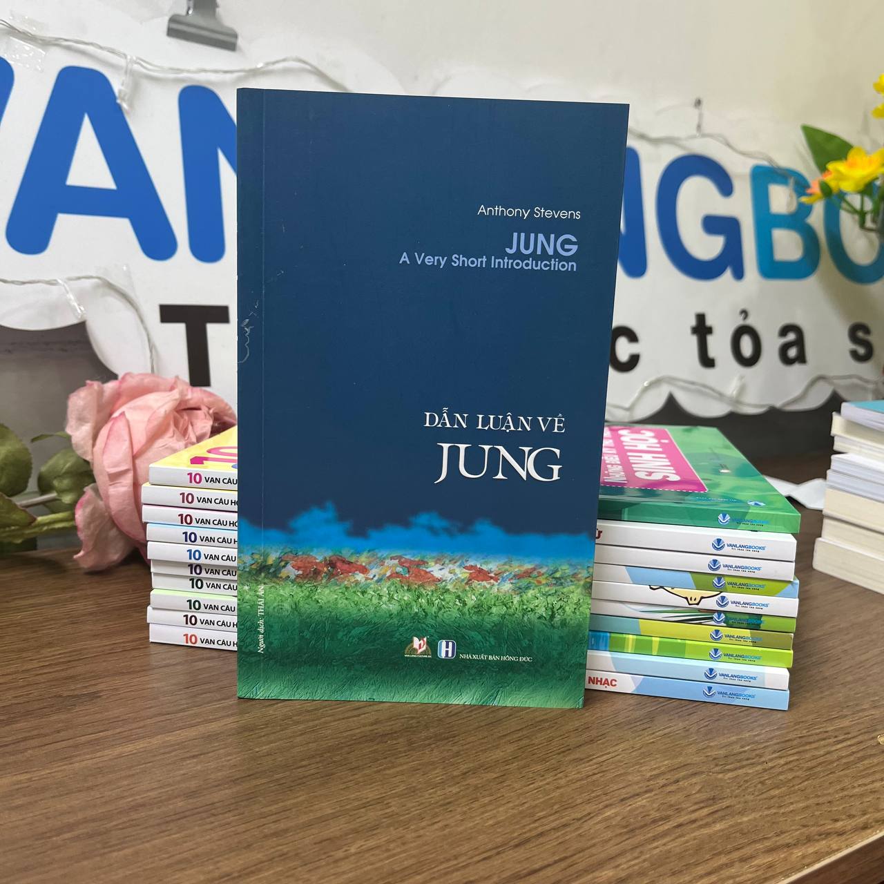 Dẫn Luận Về Jung - Anthony Stevens - Vanlangbooks